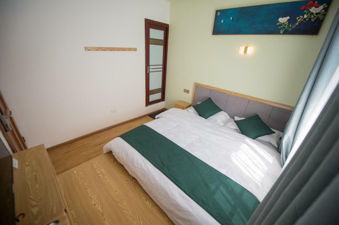 Dali Spring Field Hostel Exterior photo
